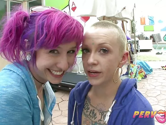 Anal kinky ya Paige na anal ya cheveux ya Sparky Sinclair na HD.
